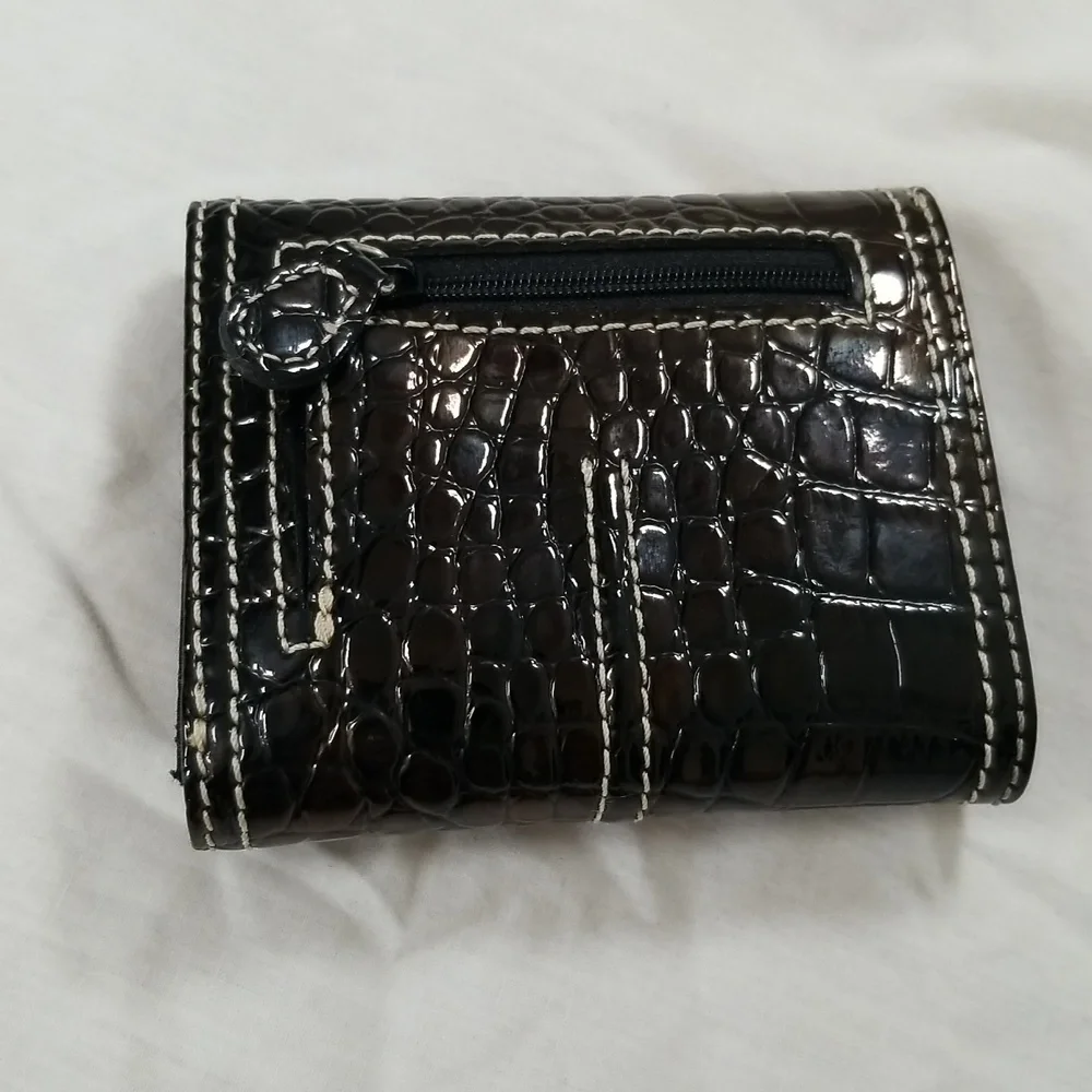 Liz Claiborne Tri-fold Wallet